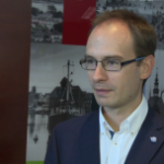 B. Wajszczuk (BNP Paribas): Rekordowa wycena polskich obligacji to jednocześnie duże ryzyko. Przecenę może wywołać dalsze umacnianie dolara