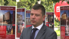 BIZNES, - Generalna Dyrekcja Dróg Krajowych i Autostrad ogłosiła już około 60 przetargów na projekty z nowej unijnej perspektywy. Strabag złożył oferty w 30 z nich. Zdaniem członka zarządu tej firmy można spodziewać się kumulacji budów w latach 2016-2017. A to może spowodować problemy z zasobami., Strabag, fundusze europejskie, infrastruktura, drogi, finansowanie W latach 2016-2017 kumulacja projektów z nowej unijnej perspektywy. Mogą być problemy z zasobami: pracownikami, materiałami, wykonawcami BIZNES, Strabag, fundusze europejskie, infrastruktura, drogi, finansowanie- Generalna Dyrekcja Dróg Krajowych i Autostrad ogłosiła już około 60 przetargów na projekty z nowej unijnej perspektywy. Strabag złożył oferty w 30 z nich. Zdaniem członka zarządu tej firmy można spodziewać się kumulacji budów w latach 2016-2017. A to może spowodować problemy z zasobami.