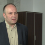 Deflacja niekorzystnie wpływa na handel. Mniejsze sklepy będą się łączyć w sieci lub grupy zakupowe