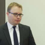 Fundusze nieruchomości i złoto szansą na zarobek w trudnych czasach. Na alternatywnych inwestycjach można zarobić 6–7 proc.