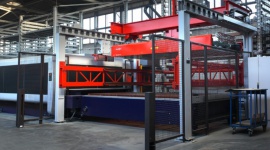 Innowacyjne rozwiązania w fabryce Konsmetal w Nidzicy BIZNES, Firma - Fabryka firmy Konsmetal od lat ma opinię najnowocześniejszego obiektu w swojej branży. Niedawno zrealizowano w niej kolejną nowatorską inwestycję.