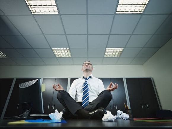 Program wellness – czy to się firmie opłaca? BIZNES, Firma - Henry Ford powiedział kiedyś: „Firma, która zajmuje się̨ wyłącznie zarabianiem pieniędzy, to kiepska firma”. Przedsiębiorstwo to przede wszystkim ludzie. To od ich zaangażowania i umiejętności zależy powodzenie każdego przedsięwzięcia.