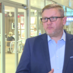 Esotiq & Henderson zapowiada rozwój sprzedaży przez internet. Uruchamia też platformę outletową