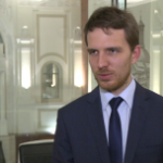 M. Krajczewski: Polityka gospodarcza Donalda Trumpa może zaszkodzić rynkom rozwijającym się. Ucierpiałaby także Polska