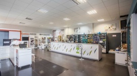 Inwestycje na miarę nagrody BIZNES, Firma - Drew-Trans II wyróżniony nagrodą Dokonanie Roku 2017 w kategorii Inwestycje. Kapituła tegorocznego konkursu dostrzegła wkład firmy Drew-Trans II w lokalną gospodarkę związany z rozbudową firmy i budową nowej hali magazynowej w Chojnicach