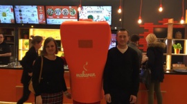 Mam klientów, którzy stołują się u mnie codziennie BIZNES, Firma - Pan Leszek Wojtyla otworzył punkt sieci Makarun Spaghetti and Salad w poznańskiej galerii Malta 2 marca.