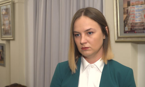 Wciąż trudno o szybki proces rozwodowy. Od złożenia pozwu do pierwszej rozprawy mija średnio dziewięć miesięcy