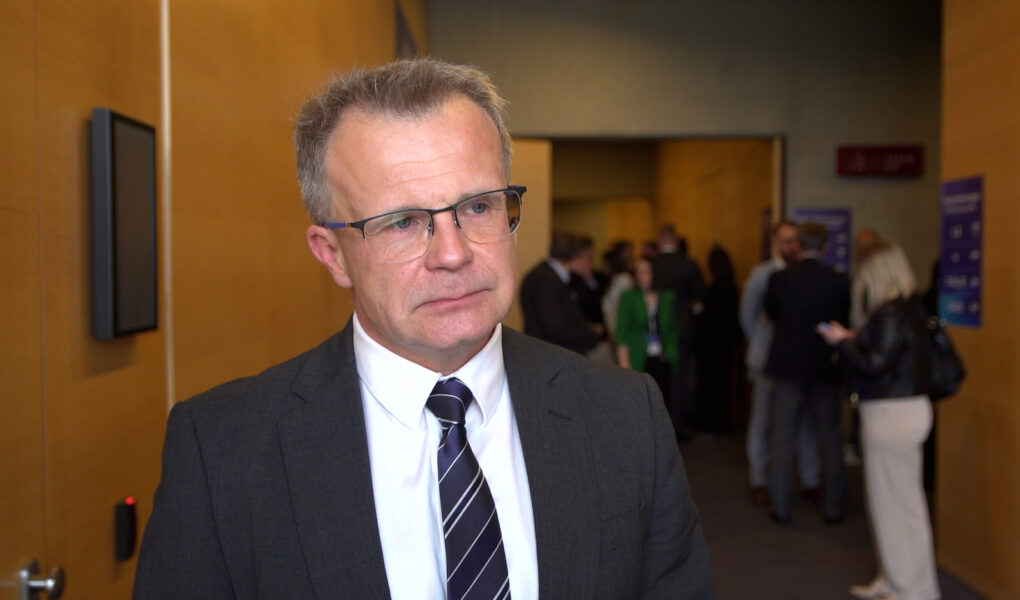 Członek RPP spodziewa się obniżki stóp procentowych już w maju, może nawet o 50 pb. Potem dyskusja o kolejnej obniżce możliwa w lipcu