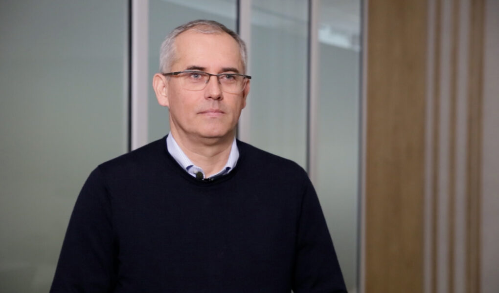 Infrastruktury ładowania elektryków przybywa w szybkim tempie. Inwestorzy jednak napotykają szereg barier